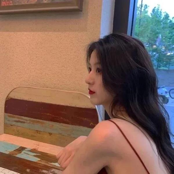 哎吔少女 在线观看
